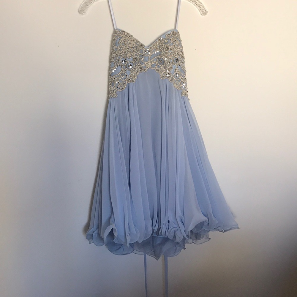 Baby blue escape short formal dress
